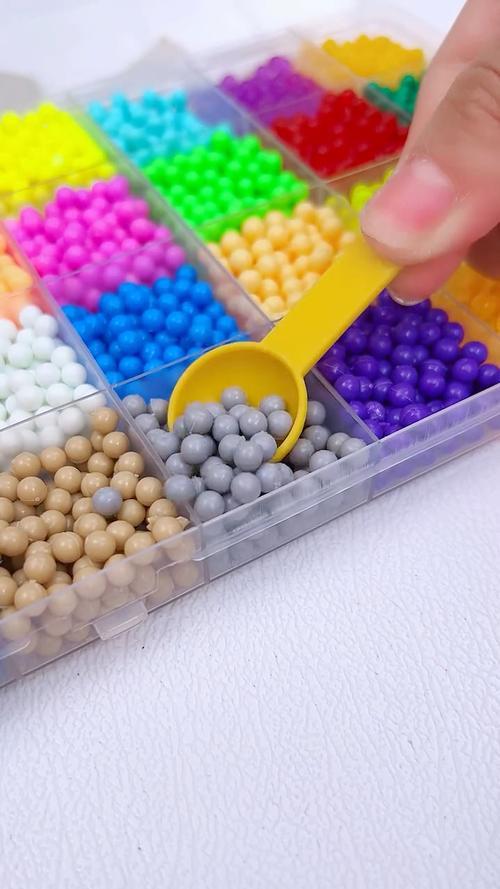 透明的魔力珠是啥？揭秘它背后的神奇之处！