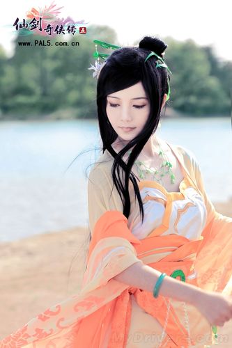 仙剑5主题曲情蛊在线试听，小蛮主题曲好听吗？