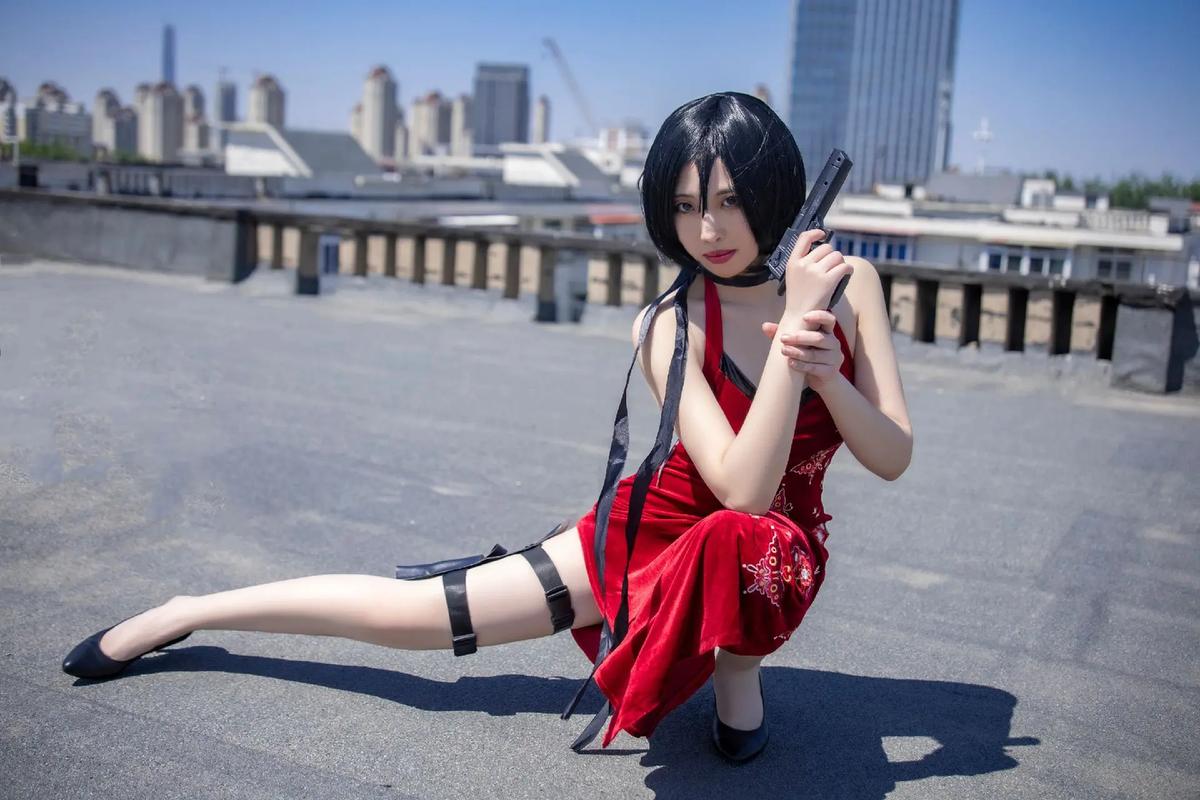 生化危机艾达王cos怎么简单做？新手装扮教程轻松上手！